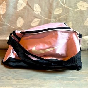 Nike Duffle Bag Small - Light Pink